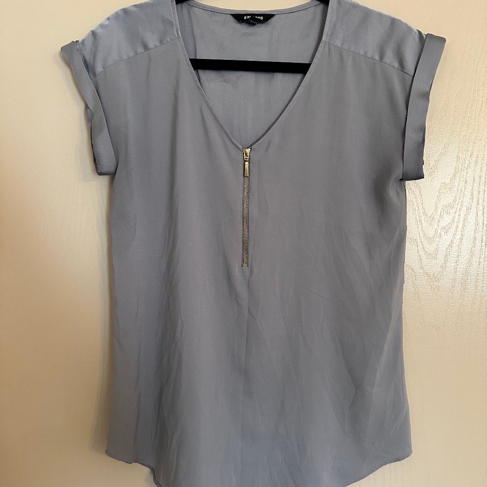 Silky zip front Express top